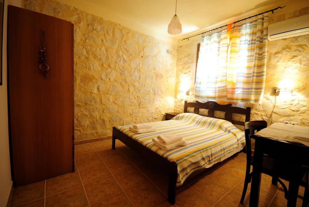 Ville Du Soleil - Exclusive Homes With Rustic Charm And Sensational Views Of The Mediterranean Sea Makry Gialos  Room photo
