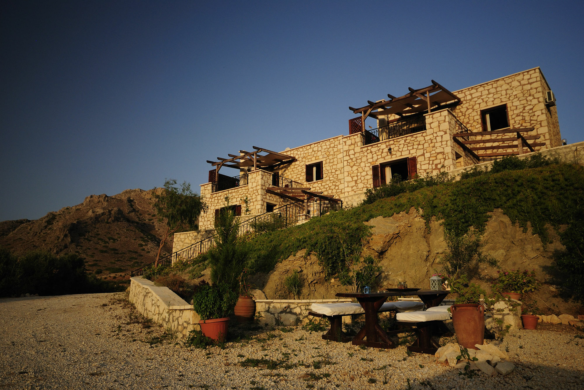 Ville Du Soleil - Exclusive Homes With Rustic Charm And Sensational Views Of The Mediterranean Sea Makry Gialos  Exterior photo