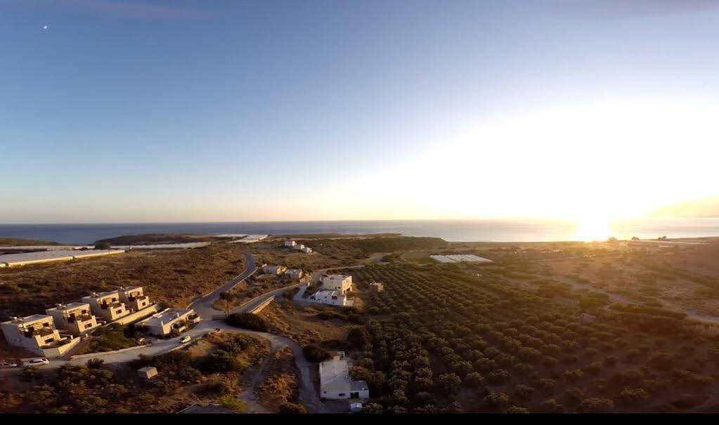Ville Du Soleil - Exclusive Homes With Rustic Charm And Sensational Views Of The Mediterranean Sea Makry Gialos  Exterior photo